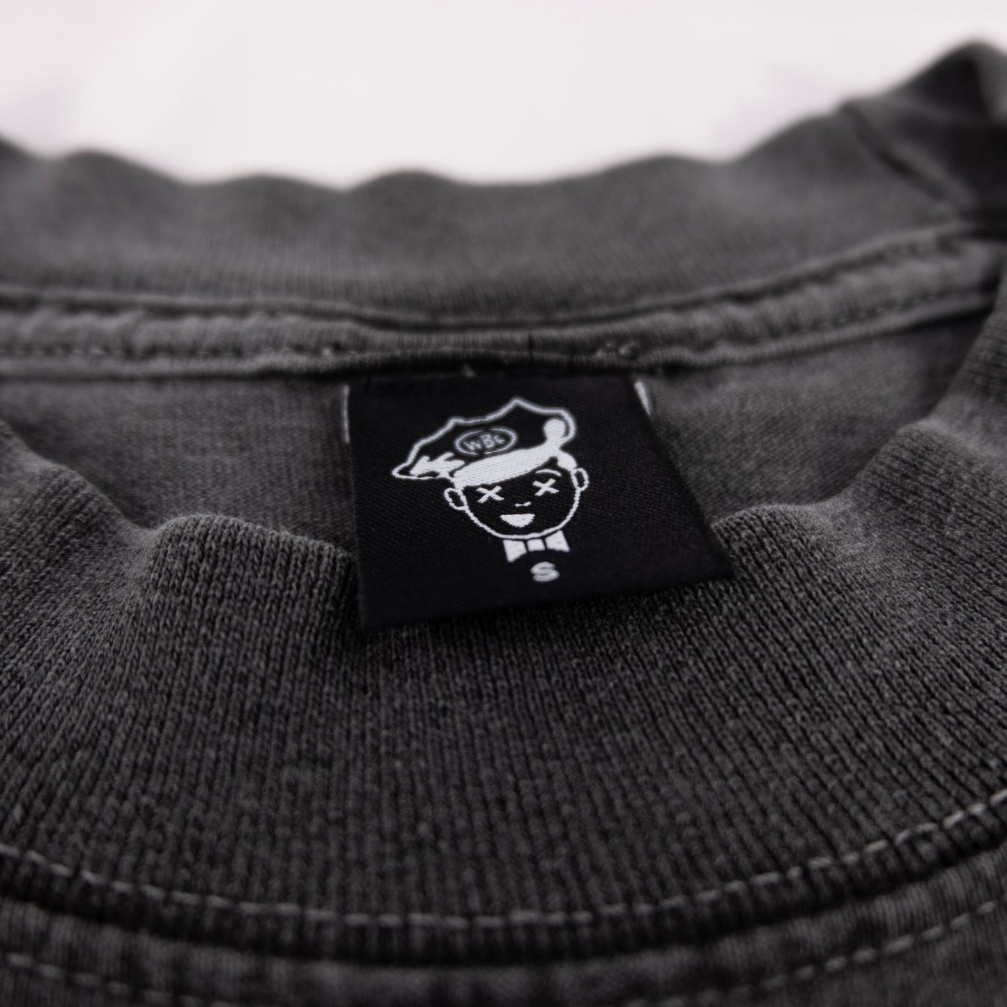 CHAMPIONSHIP RUN TEE - VINTAGE BLACK